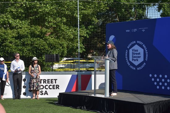 soccer4-(1).JPG soccer4-(1).JPG